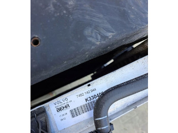 Jäähdytin - Kuorma-auto Behr KOMPLET CHŁODNIC VOLVO FL RENAULT MIDLUM DXI 7: kuva Jäähdytin - Kuorma-auto Behr KOMPLET CHŁODNIC VOLVO FL RENAULT MIDLUM DXI 7