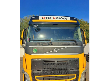 Ohjaamo VOLVO FH