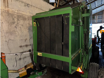 Heinäkone JOHN DEERE