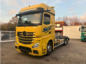 Koukkulava kuorma-auto MERCEDES-BENZ Actros 2545