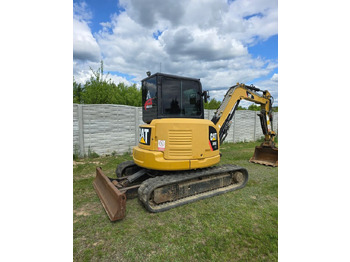 Telakaivukone CATERPILLAR