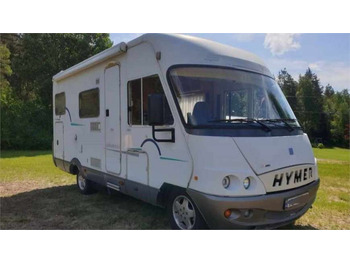 Integroitu asuntoauto HYMER / ERIBA