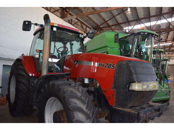 Traktori CASE IH MX Magnum