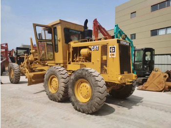 Tiehöylä CATERPILLAR 140G