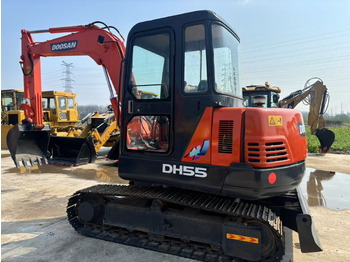 Minikuormaaja DOOSAN DH55