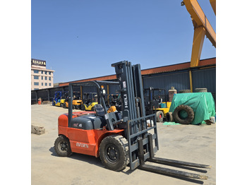 Dieseltrukki Heli CPCD45: kuva Dieseltrukki Heli CPCD45 Dieseltrukki Heli CPCD45: kuva Dieseltrukki Heli CPCD45