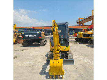 Minikuormaaja KOMATSU PC30: kuva Minikuormaaja KOMATSU PC30