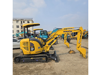 Minikuormaaja KOMATSU PC30