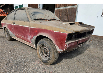 Henkilöauto OPEL