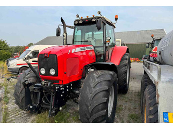 Traktori MASSEY FERGUSON 6497