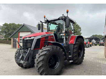 Traktori Massey Ferguson 8S.225 Dyna-VT Exclusive Tractoren: kuva Traktori Massey Ferguson 8S.225 Dyna-VT Exclusive Tractoren Traktori Massey Ferguson 8S.225 Dyna-VT Exclusive Tractoren: kuva Traktori Massey Ferguson 8S.225 Dyna-VT Exclusive Tractoren