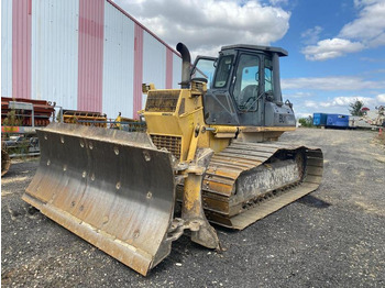 Puskutraktori KOMATSU D61