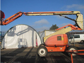 Puomilava JLG 600AJ