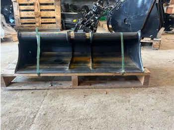 Kaivinkoneen kauha Godet de curage - Morin M0: kuva Kaivinkoneen kauha Godet de curage - Morin M0 Kaivinkoneen kauha Godet de curage - Morin M0: kuva Kaivinkoneen kauha Godet de curage - Morin M0