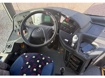 Esikaupunkien linja Mercedes-Benz  Intouro 12 m crossway recreo,: kuva Esikaupunkien linja Mercedes-Benz  Intouro 12 m crossway recreo,