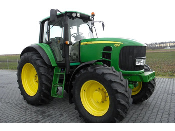Traktori JOHN DEERE 7530