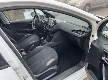 Leasing Peugeot 208 1L6 hdi 100cv 2 places motricité renforcée FAM Peugeot 208 1L6 hdi 100cv 2 places motricité renforcée FAM: kuva Leasing Peugeot 208 1L6 hdi 100cv 2 places motricité renforcée FAM Peugeot 208 1L6 hdi 100cv 2 places motricité renforcée FAM Leasing Peugeot 208 1L6 hdi 100cv 2 places motricité renforcée FAM Peugeot 208 1L6 hdi 100cv 2 places motricité renforcée FAM: kuva Leasing Peugeot 208 1L6 hdi 100cv 2 places motricité renforcée FAM Peugeot 208 1L6 hdi 100cv 2 places motricité renforcée FAM