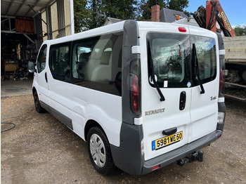 Minibussi, Pikkubussi Renault Trafic 1L9 dci 80cv 9 places: kuva Minibussi, Pikkubussi Renault Trafic 1L9 dci 80cv 9 places