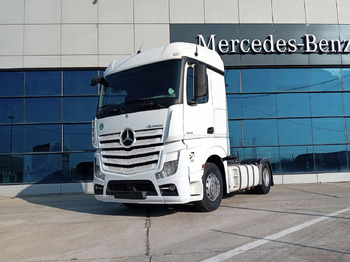 Vetopöytäauto MERCEDES-BENZ Actros 1845