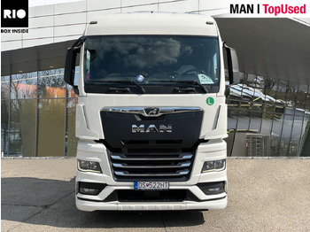 Vetopöytäauto MAN TGX 18.470