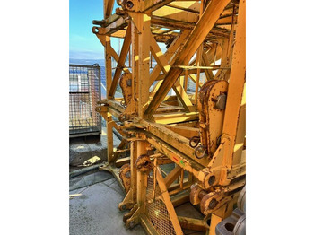 Torninosturi LIEBHERR