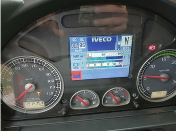 Kuorma-auto alusta IVECO STRALIS AD 260S31: kuva Kuorma-auto alusta IVECO STRALIS AD 260S31