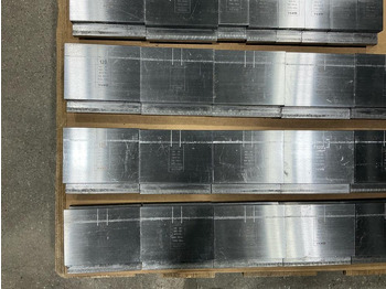 Metallintyöstökone LVD 4073TC: kuva Metallintyöstökone LVD 4073TC