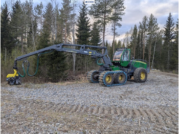 Harvesteri JOHN DEERE