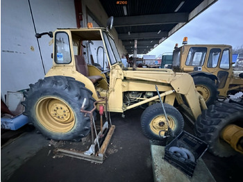 Traktori MASSEY FERGUSON 200 series
