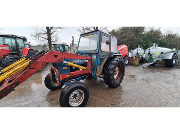 Traktori Ford 4600: kuva Traktori Ford 4600