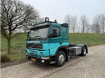 Vetopöytäauto VOLVO FM12 420