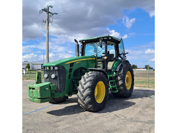 Traktori JOHN DEERE 8345R