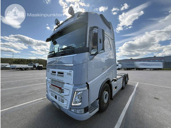 Vetopöytäauto VOLVO FH 540