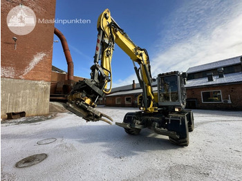 Pyöräalustainen kaivinkone WACKER