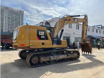 Telakaivukone CATERPILLAR 320: kuva Telakaivukone CATERPILLAR 320