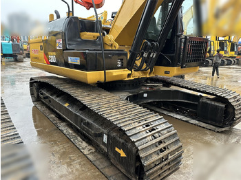 Telakaivukone CATERPILLAR 320DL: kuva Telakaivukone CATERPILLAR 320DL