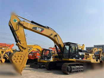 Telakaivukone CATERPILLAR 330D