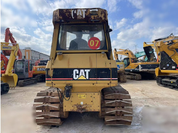 Puskutraktori CATERPILLAR D3G: kuva Puskutraktori CATERPILLAR D3G