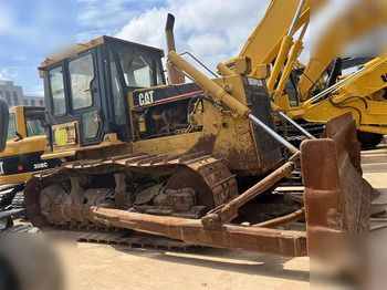 Puskutraktori CATERPILLAR D6G