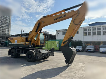 Leasing HYUNDAI ROBEX 210W-9 HYUNDAI ROBEX 210W-9: kuva Leasing HYUNDAI ROBEX 210W-9 HYUNDAI ROBEX 210W-9