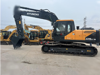 Telakaivukone HYUNDAI