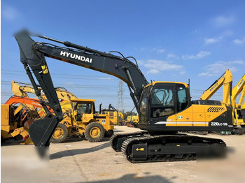 Telakaivukone HYUNDAI