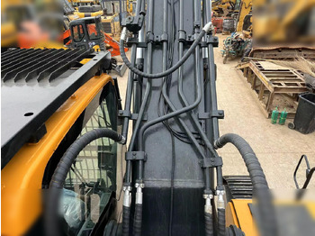 Telakaivukone HYUNDAI ROBEX 330 LC-9S: kuva Telakaivukone HYUNDAI ROBEX 330 LC-9S Telakaivukone HYUNDAI ROBEX 330 LC-9S: kuva Telakaivukone HYUNDAI ROBEX 330 LC-9S