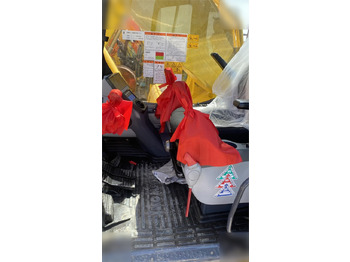Telakaivukone KOMATSU PC450: kuva Telakaivukone KOMATSU PC450