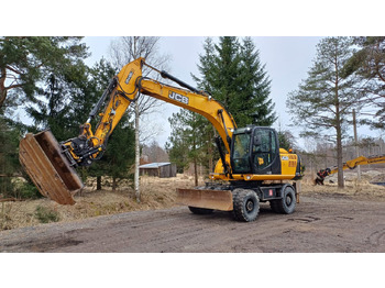 Pyöräalustainen kaivinkone JCB