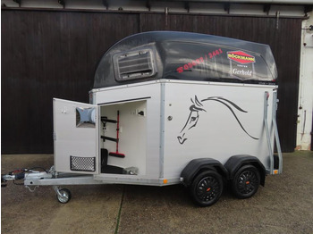 Hevostraileri BÖCKMANN