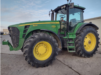 Traktori JOHN DEERE 8030 Series