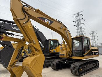 Telakaivukone CATERPILLAR 320B
