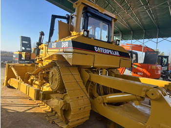Puskutraktori CATERPILLAR D8R