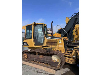 Puskutraktori Used Cat D5G Crawler Bulldozer Original  CAT Brand  Bulldozer Second Hand Cat D5H D5 D5C D5N D5M LGP Dozer for Sale [ Copy ]: kuva Puskutraktori Used Cat D5G Crawler Bulldozer Original  CAT Brand  Bulldozer Second Hand Cat D5H D5 D5C D5N D5M LGP Dozer for Sale [ Copy ]